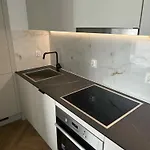 דירה Jbhotels Prestige By The River