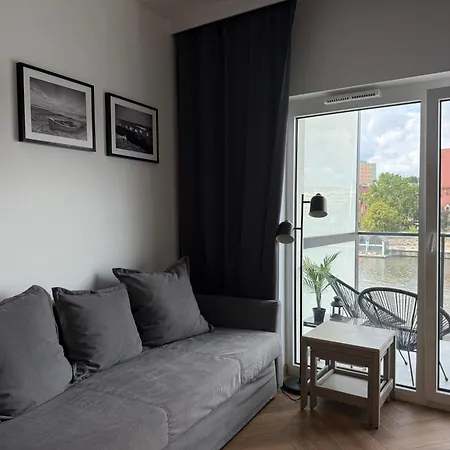 Jbhotels Prestige By The River Apartman